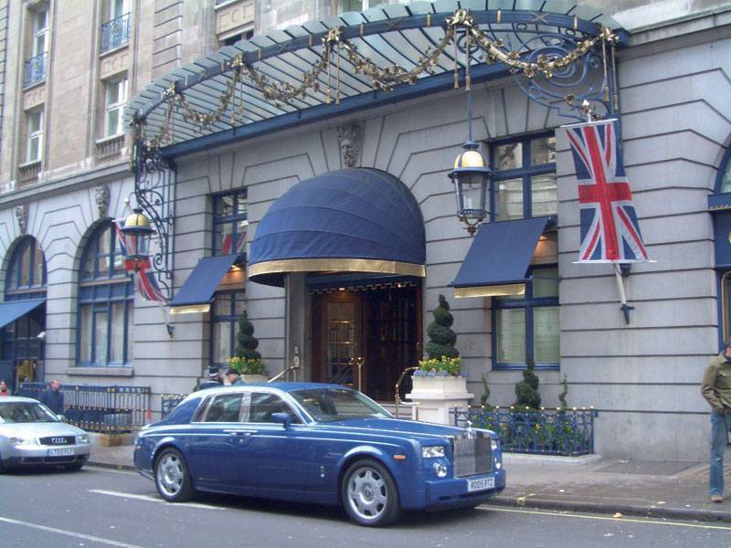 אחד מבתי המלון&nbsp; היוקרתיים והמפורסמים ביותר בלונדון. מלון ריץ